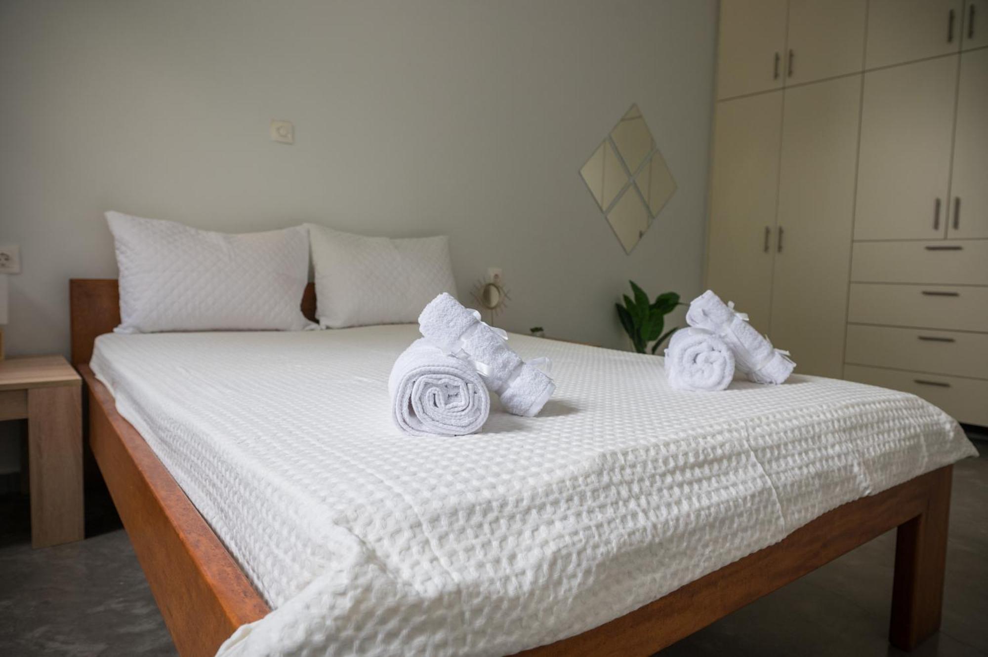 Happy Home-2' From Sea Appartement Kalamata